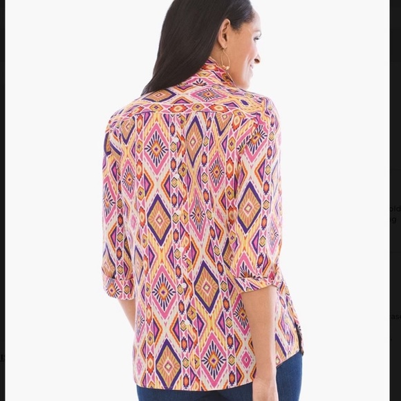 Chico's | 100% Linen Multicolor Geometric Print Button Down Shirt - Picture 11 of 12